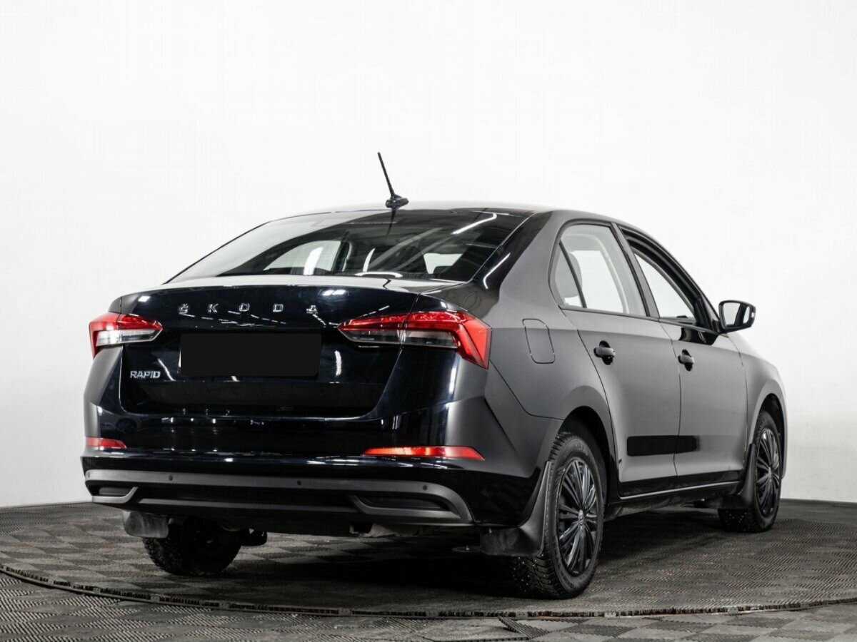 Skoda Rapid с пробегом — 2022 год. Фото: #3