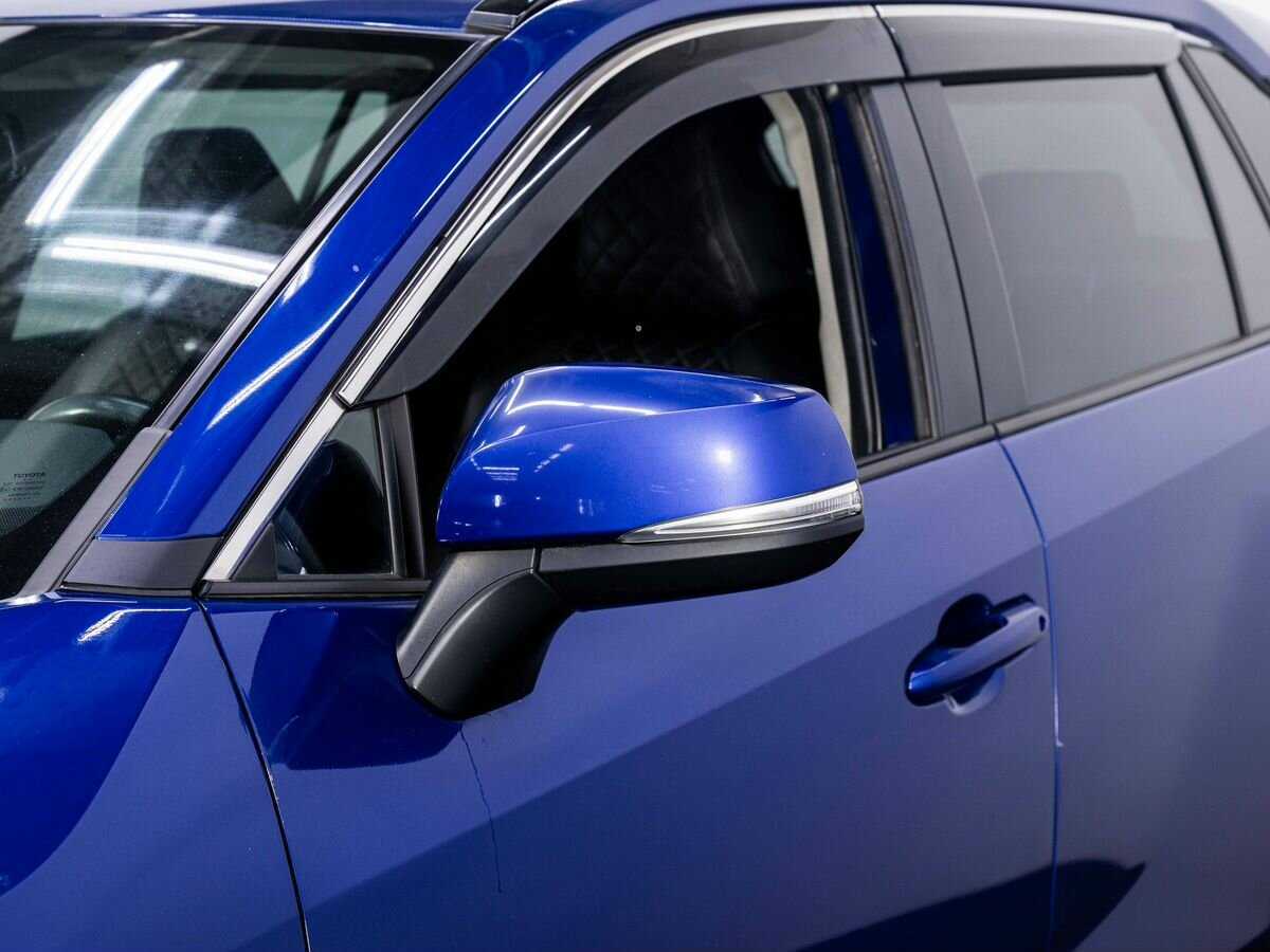 Toyota RAV4 с пробегом — 2021 год. Фото: #6