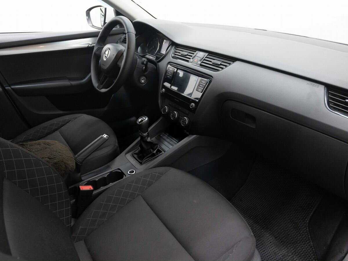 Skoda Octavia с пробегом — 2018 год. Фото: #11