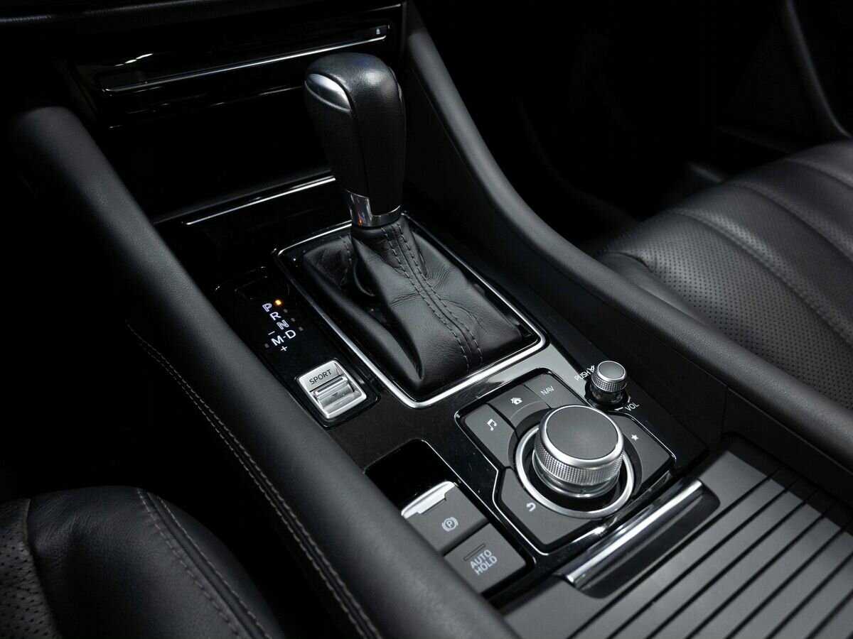 Mazda 6 с пробегом — 2021 год. Фото: #22