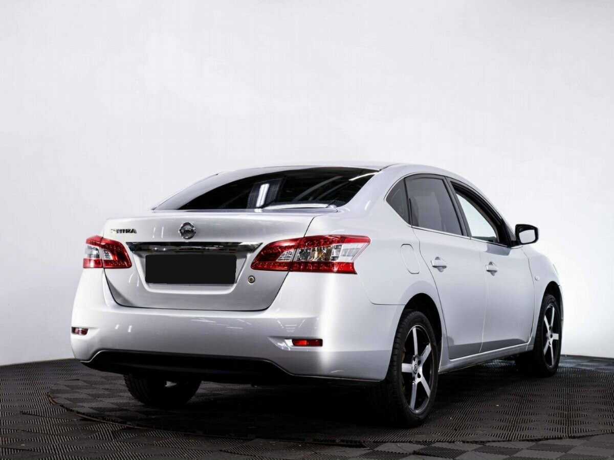 Nissan Sentra с пробегом — 2015 год. Фото: #5