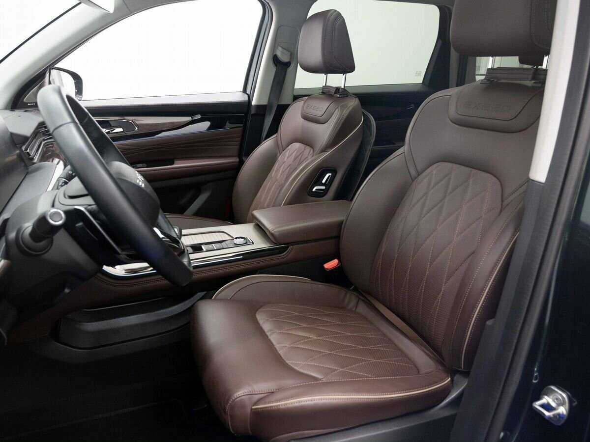 EXEED VX с пробегом — 2022 год. Фото: #9