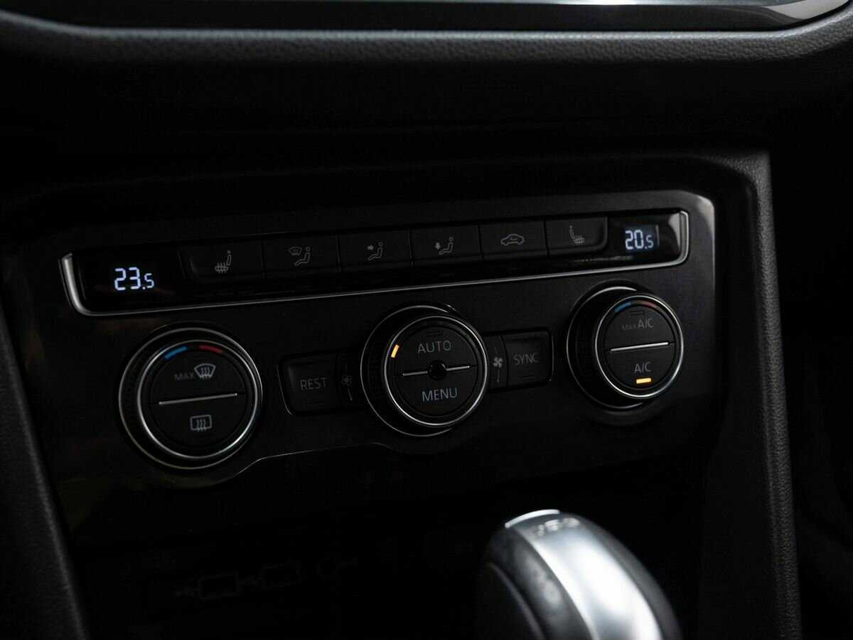 Volkswagen Tiguan с пробегом — 2018 год. Фото: #20