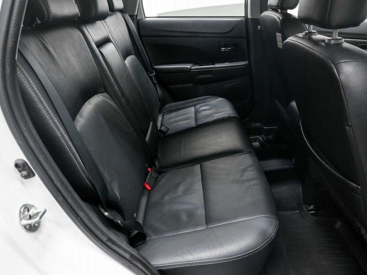 Mitsubishi ASX с пробегом — 2014 год. Фото: #8