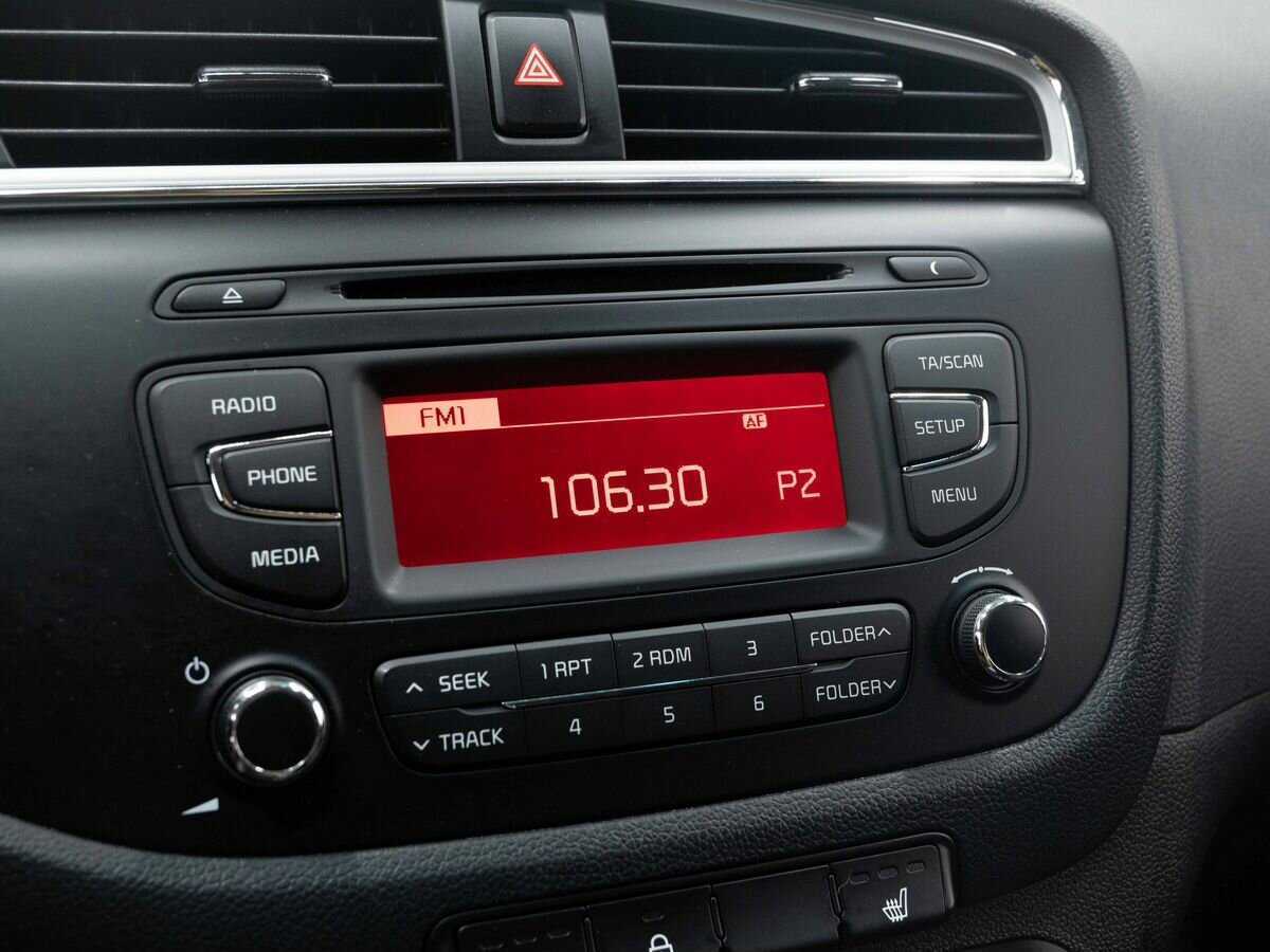 Kia Ceed с пробегом — 2016 год. Фото: #21