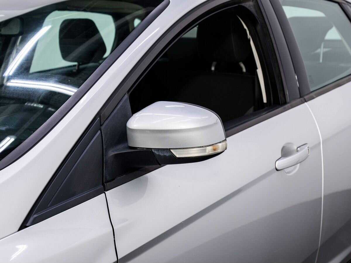 Ford Focus с пробегом — 2012 год. Фото: #7