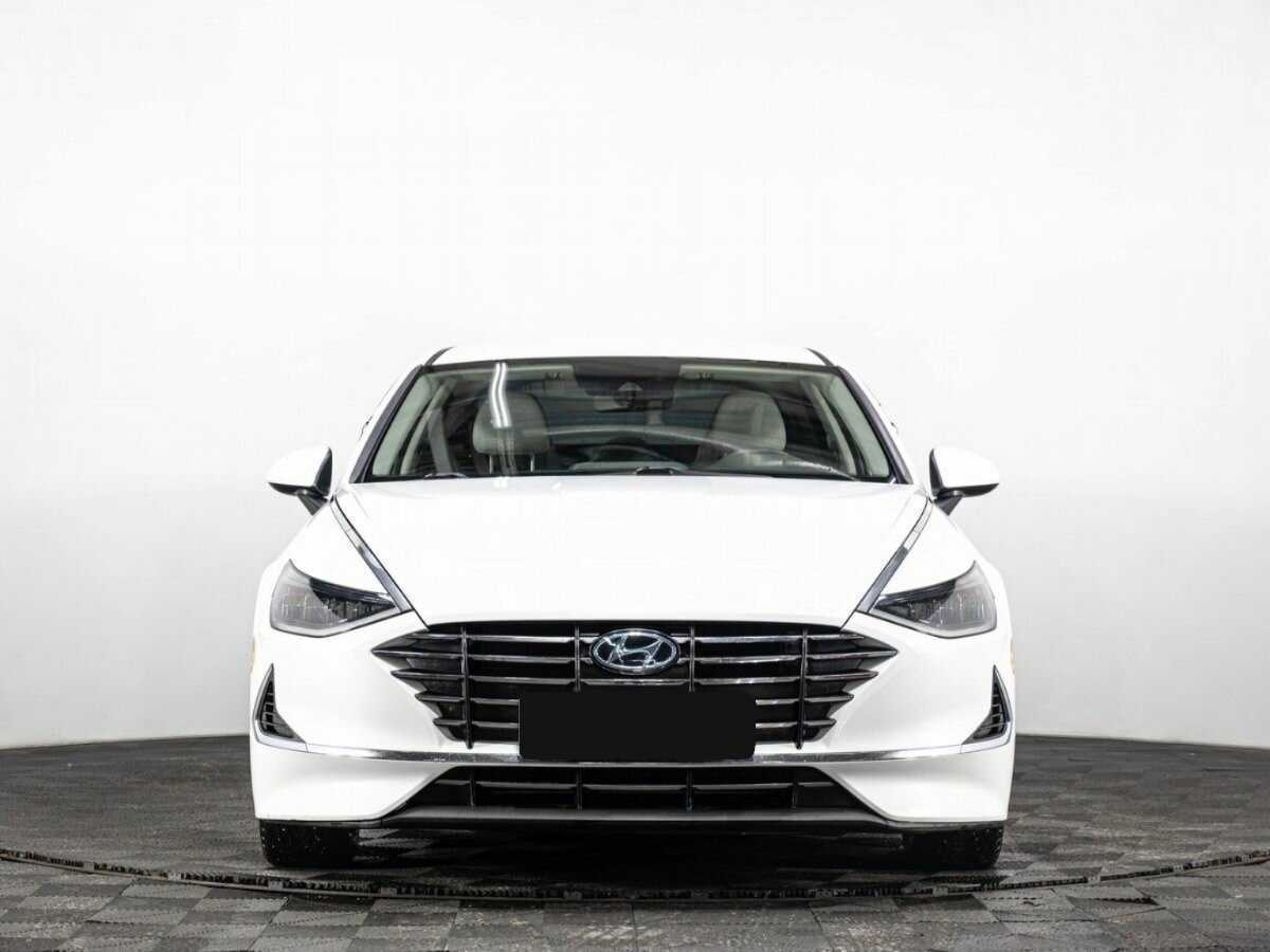 Hyundai Sonata с пробегом — 2019 год. Фото: #1
