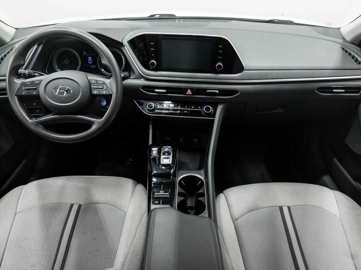 Hyundai Sonata с пробегом — 2019 год. Фото: #11
