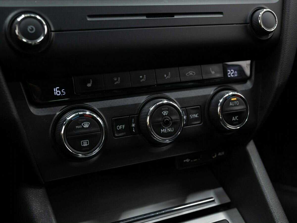 Skoda Octavia с пробегом — 2016 год. Фото: #21