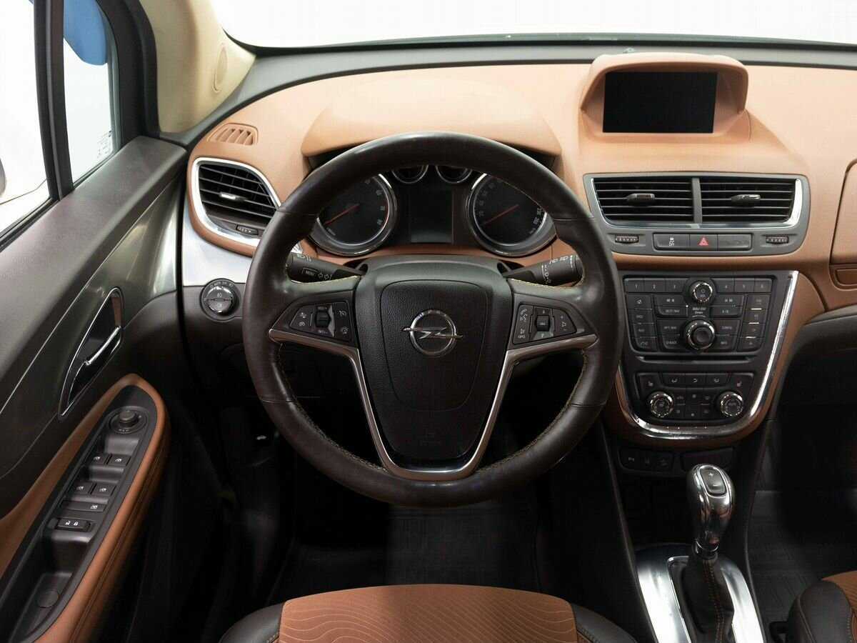 Opel Mokka с пробегом — 2014 год. Фото: #14