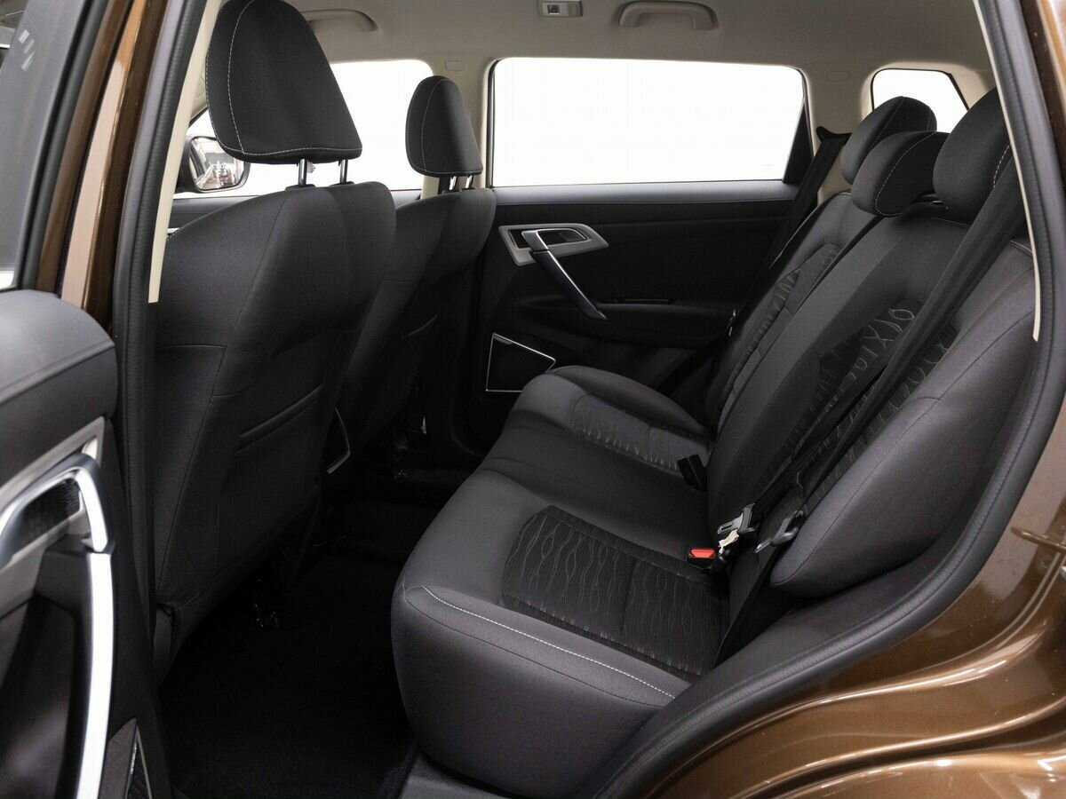 Geely Atlas с пробегом — 2020 год. Фото: #10