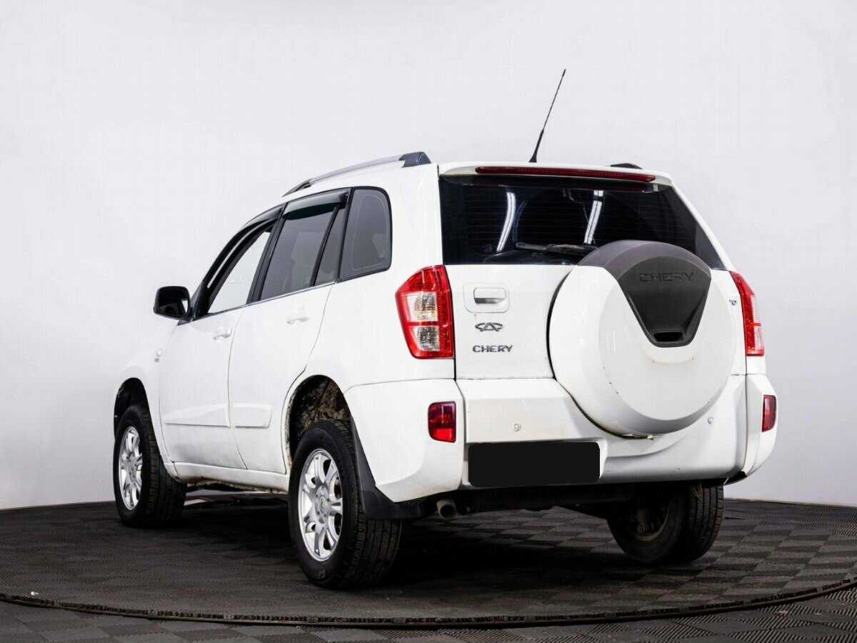 Chery Tiggo (T11) с пробегом — 2014 год. Фото: #3