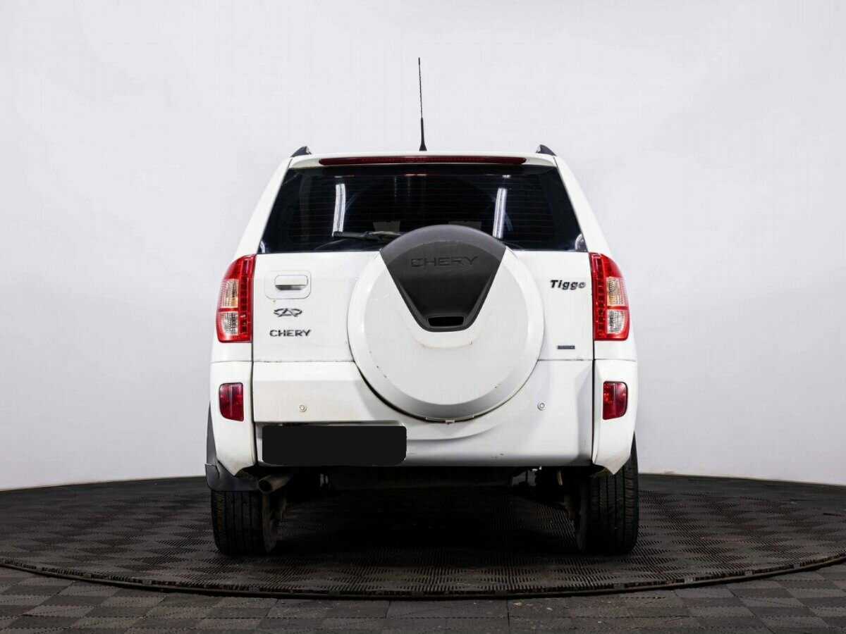 Chery Tiggo (T11) с пробегом — 2014 год. Фото: #4