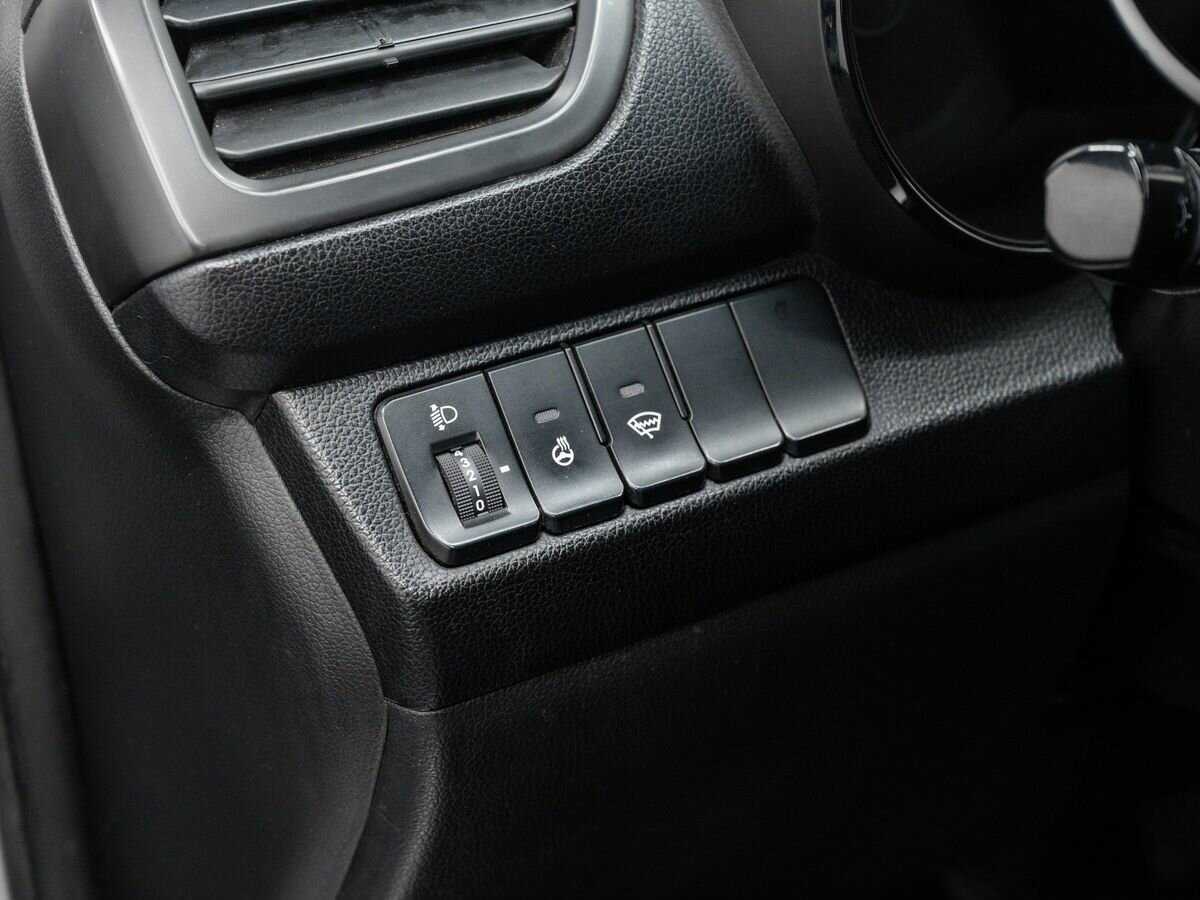 Kia Rio с пробегом — 2015 год. Фото: #16