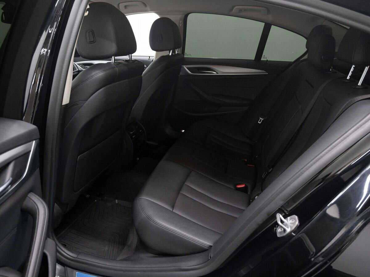 BMW 5 серии с пробегом — 2019 год. Фото: #10