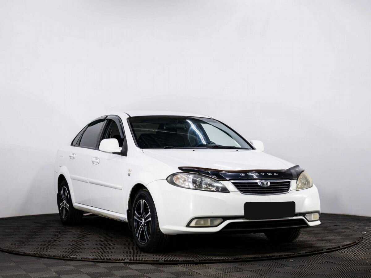 Daewoo Gentra с пробегом — 2013 год. Фото: #2