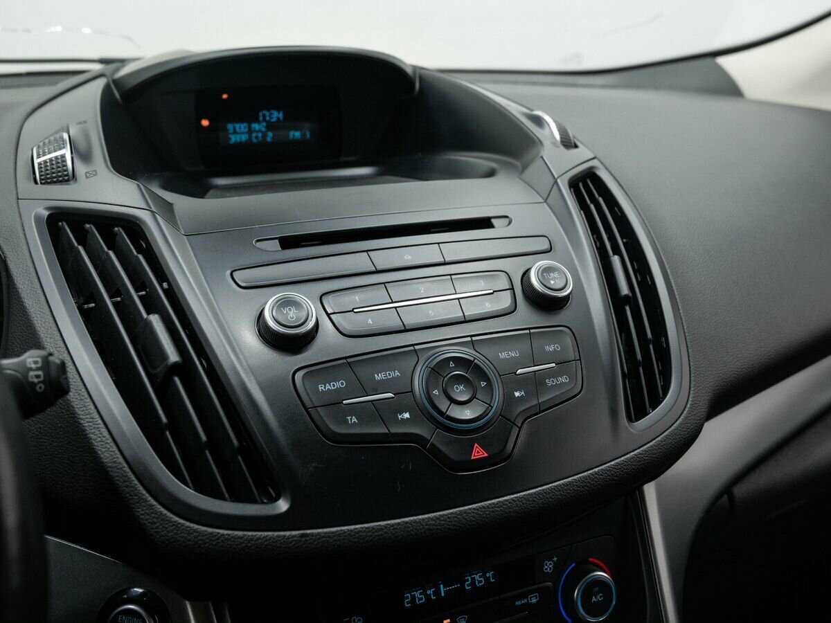 Ford Kuga с пробегом — 2017 год. Фото: #20