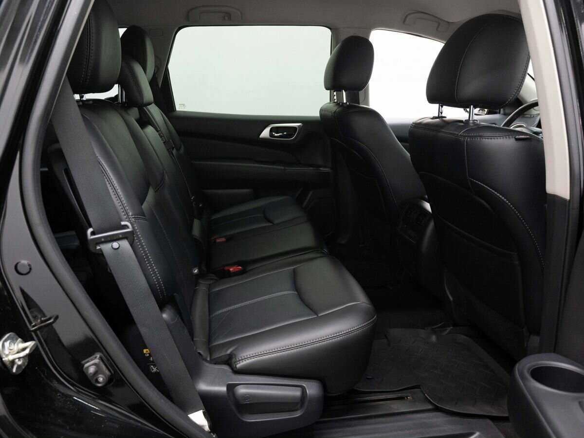Nissan Pathfinder с пробегом — 2014 год. Фото: #12