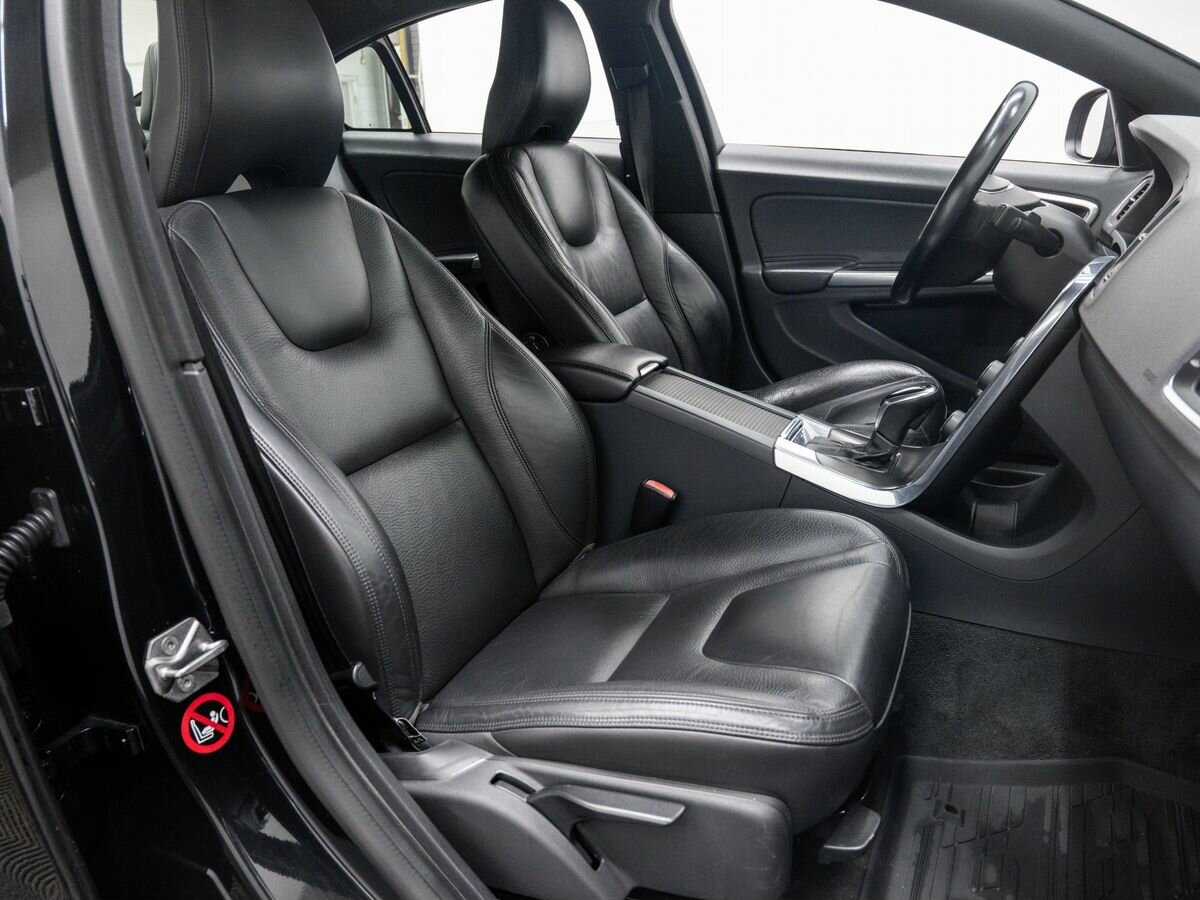 Volvo S60 с пробегом — 2013 год. Фото: #8