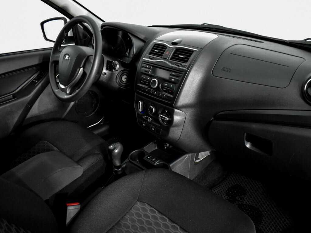 Lada (ВАЗ) Granta с пробегом — 2020 год. Фото: #10