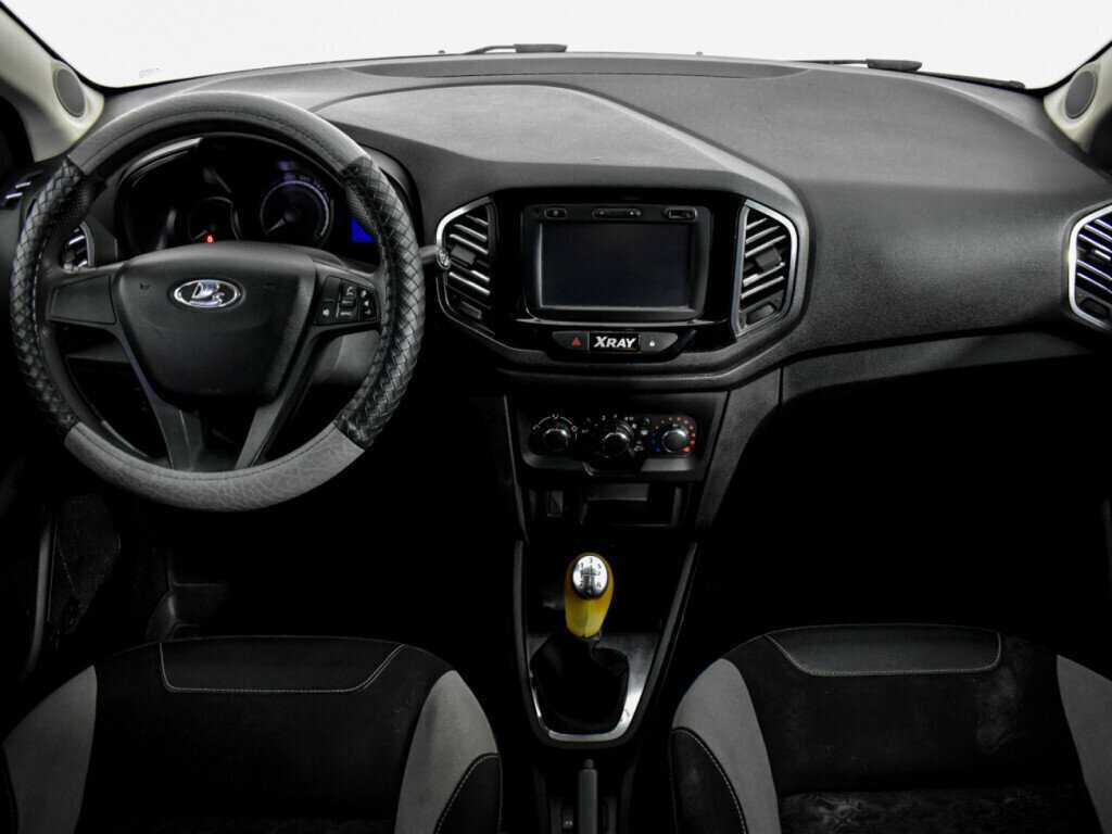 Lada (ВАЗ) XRAY с пробегом — 2016 год. Фото: #11