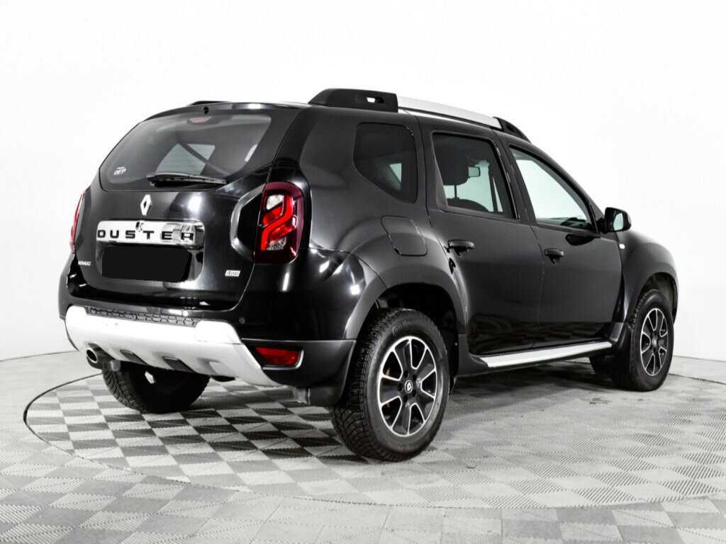 Renault Duster с пробегом — 2017 год. Фото: #4