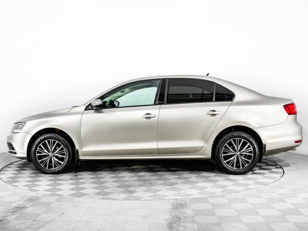 Volkswagen Jetta с пробегом — 2016 год. Фото: #7
