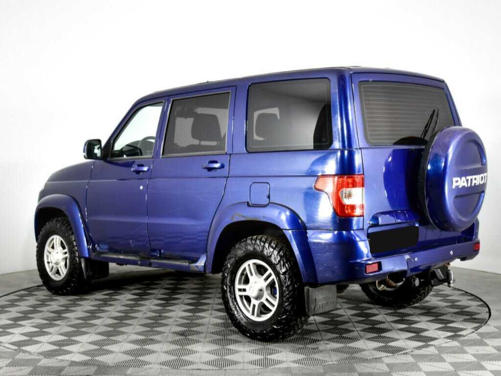 УАЗ Patriot с пробегом — 2015 год. Фото: #5