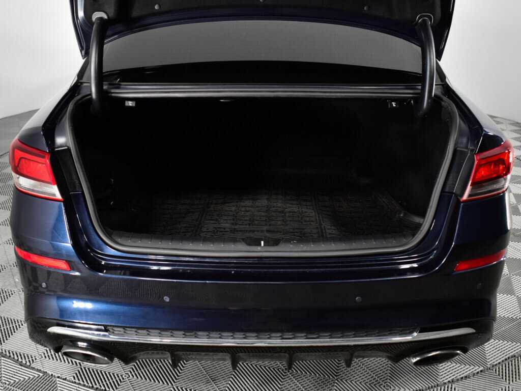 Kia Optima с пробегом — 2018 год. Фото: #13