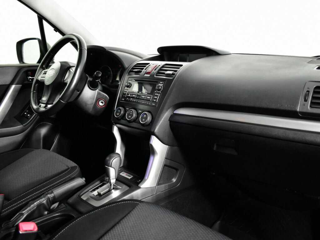 Subaru Forester с пробегом — 2012 год. Фото: #8