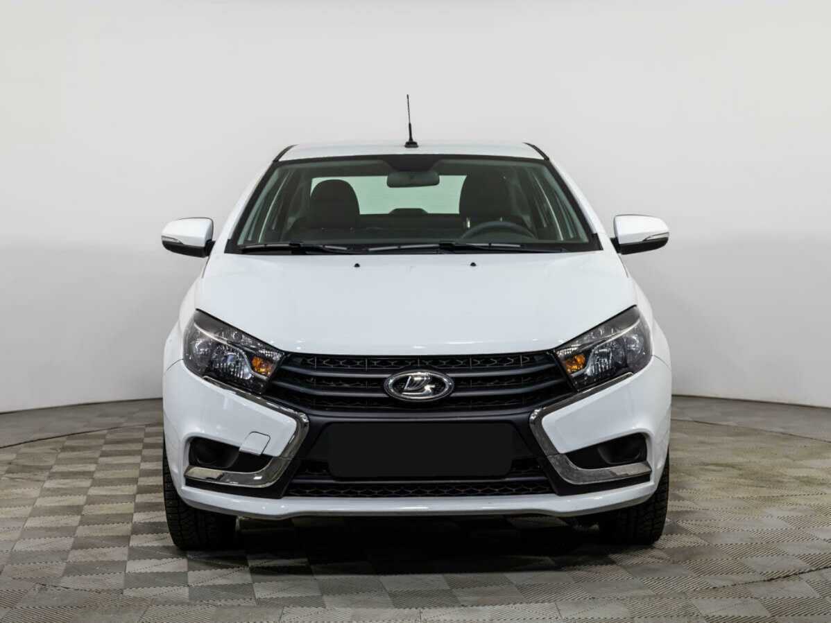 Lada (ВАЗ) Vesta с пробегом — 2022 год. Фото: #1