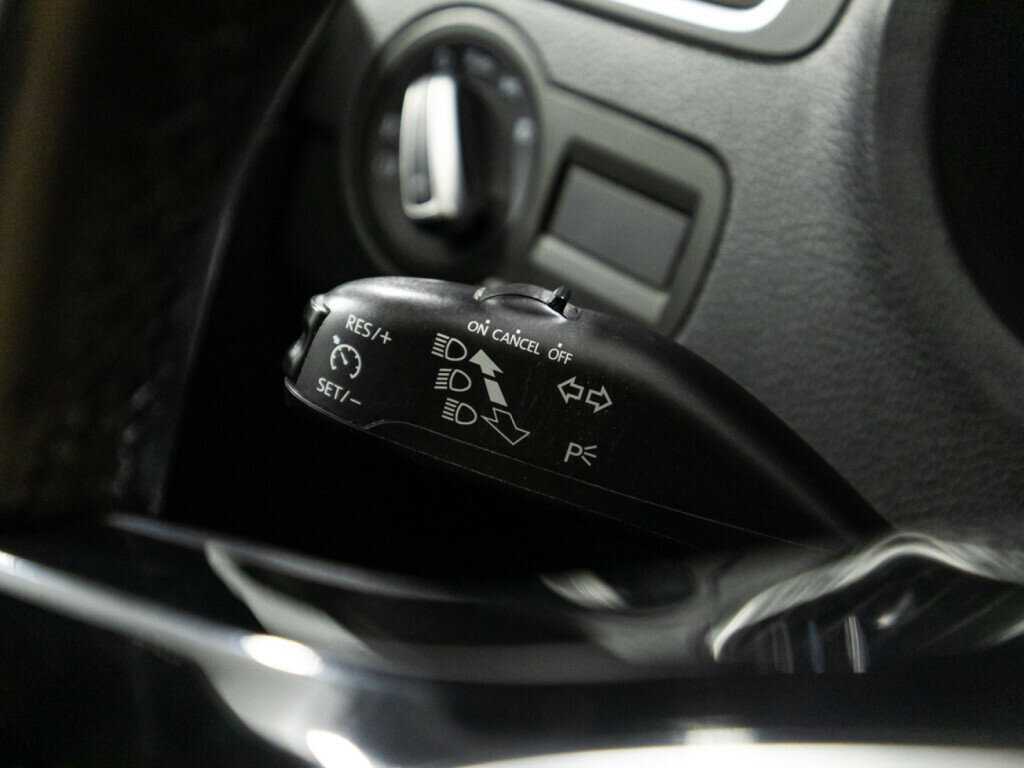 Volkswagen Polo с пробегом — 2018 год. Фото: #16