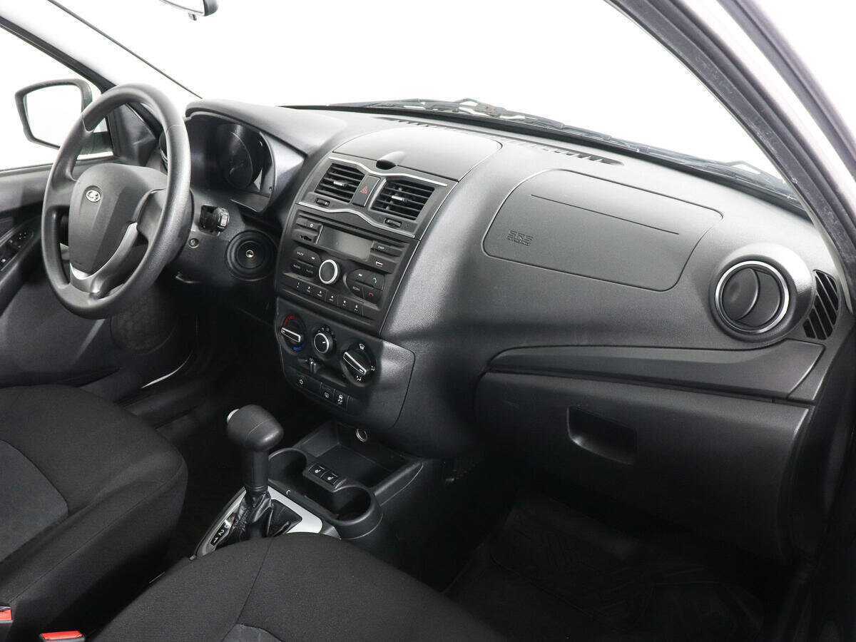 Lada (ВАЗ) Granta с пробегом — 2018 год. Фото: #9