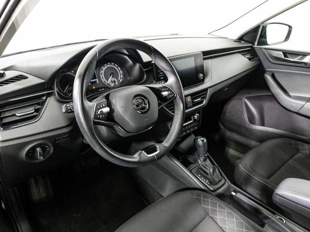 Skoda Rapid с пробегом — 2020 год. Фото: #10