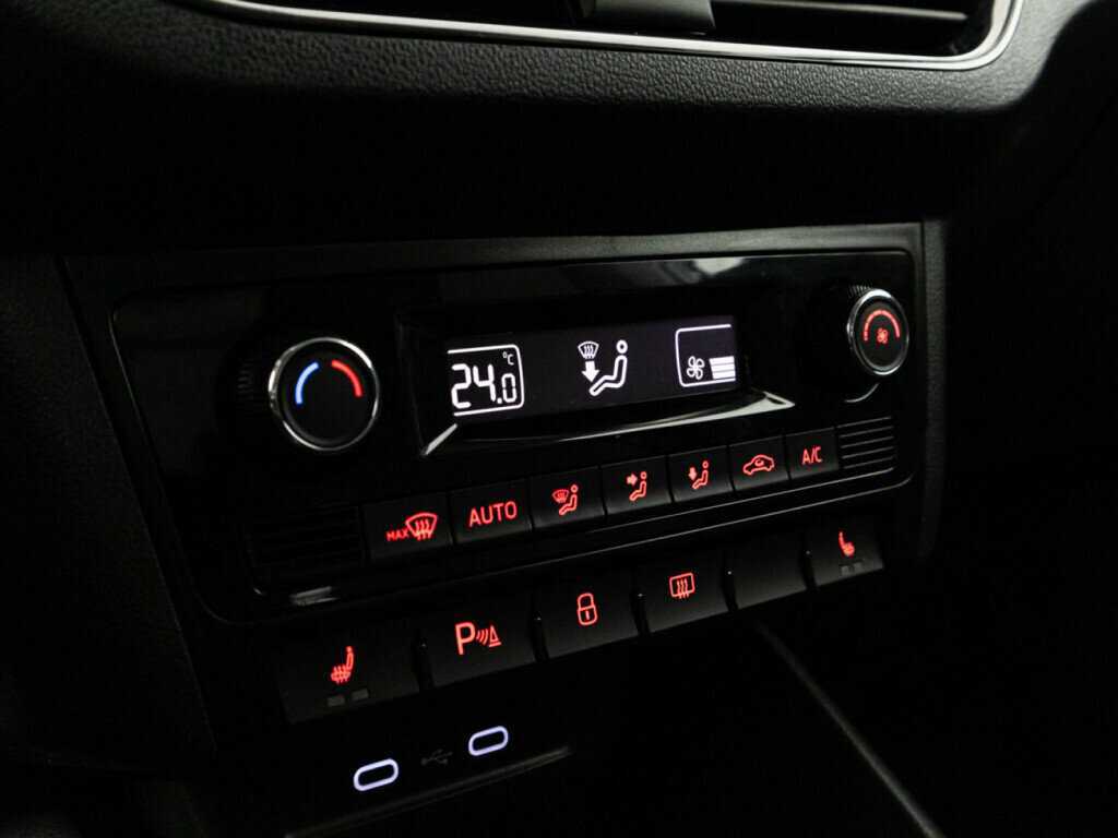 Volkswagen Polo с пробегом — 2020 год. Фото: #14