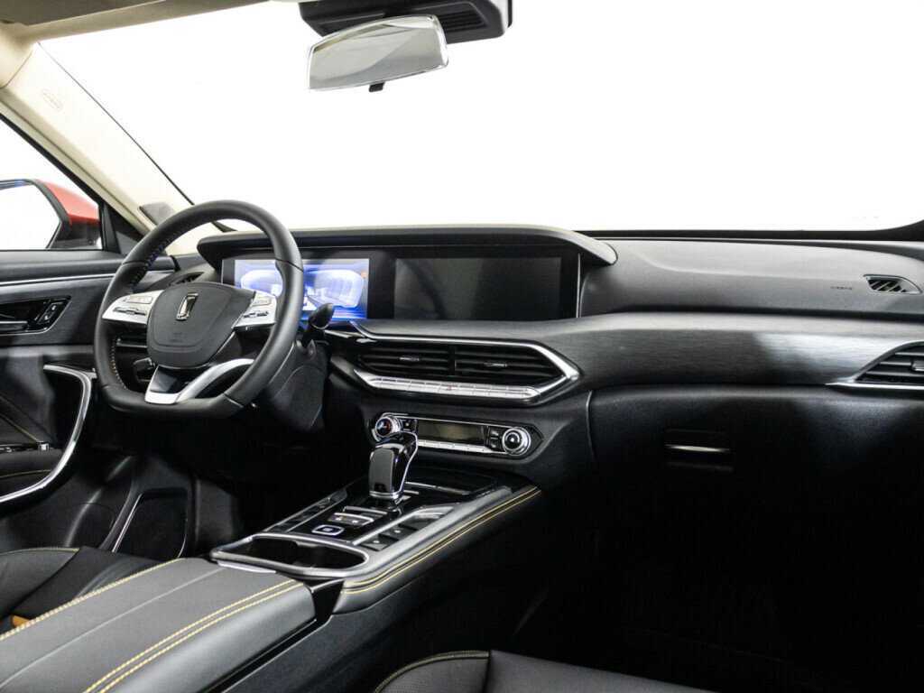 FAW Bestune T77 с пробегом — 2023 год. Фото: #8