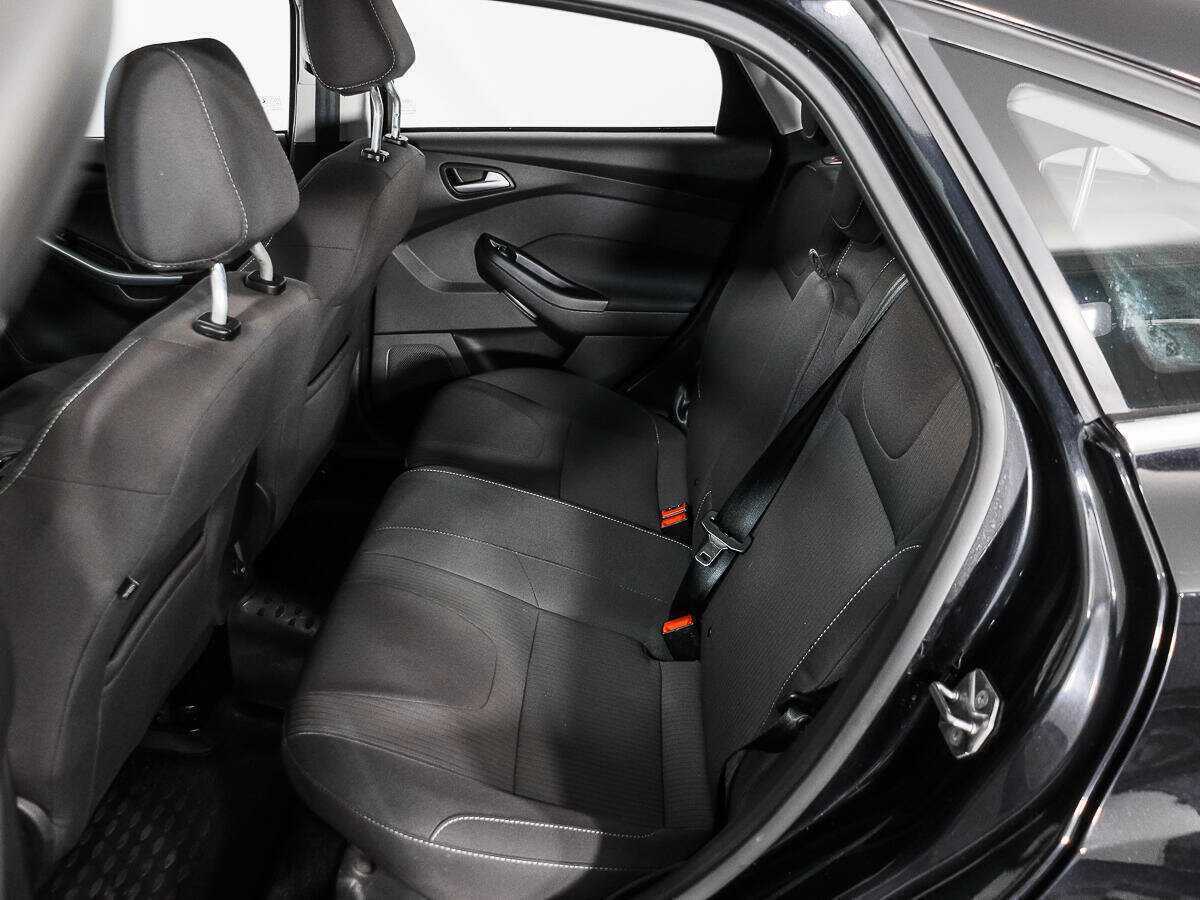 Ford Focus с пробегом — 2014 год. Фото: #10