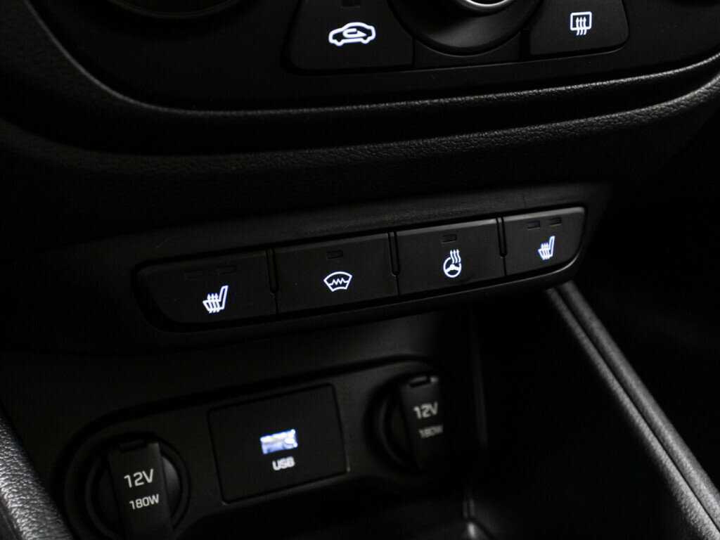 Hyundai Solaris с пробегом — 2020 год. Фото: #16