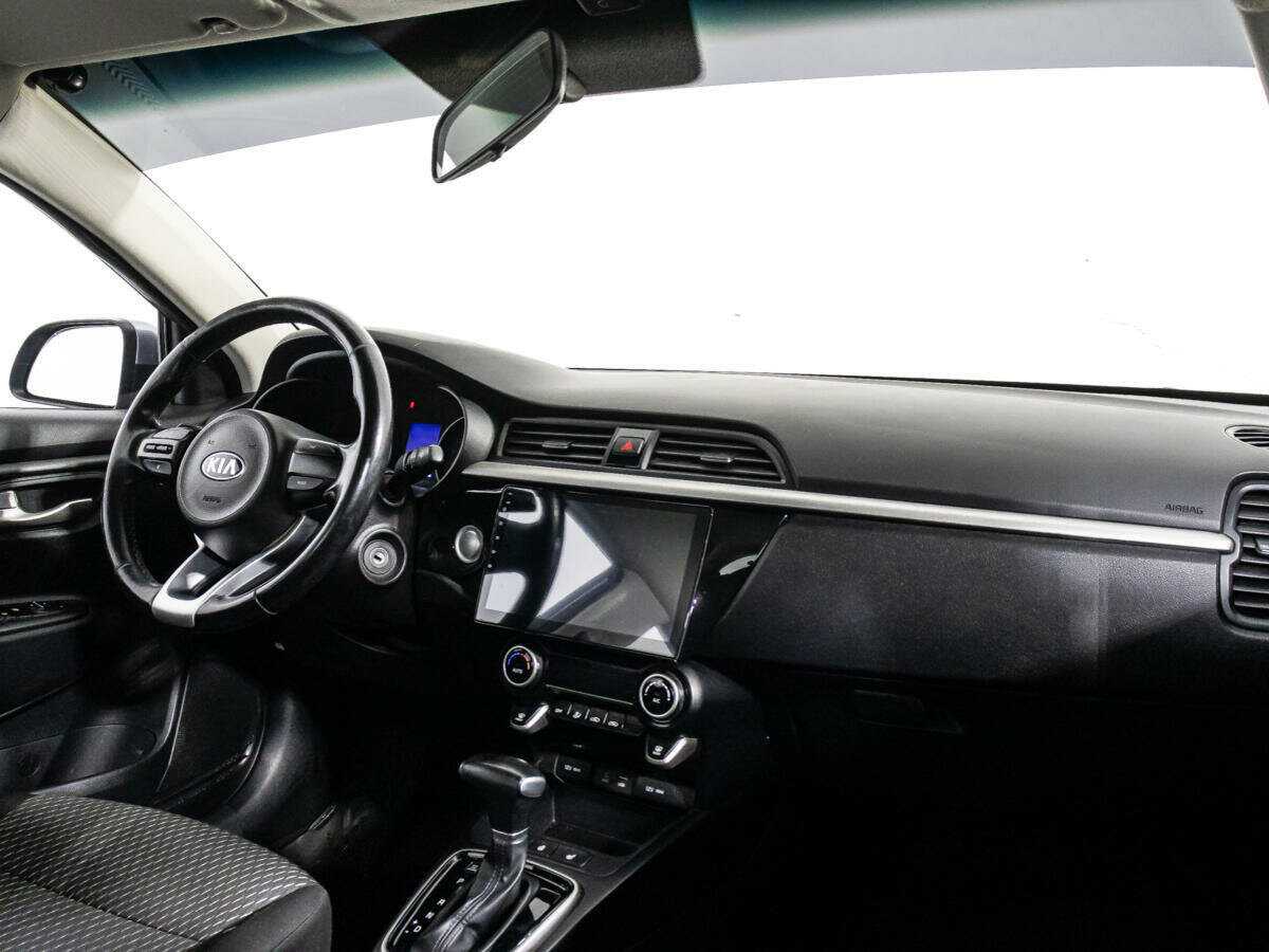 Kia Rio с пробегом — 2017 год. Фото: #9