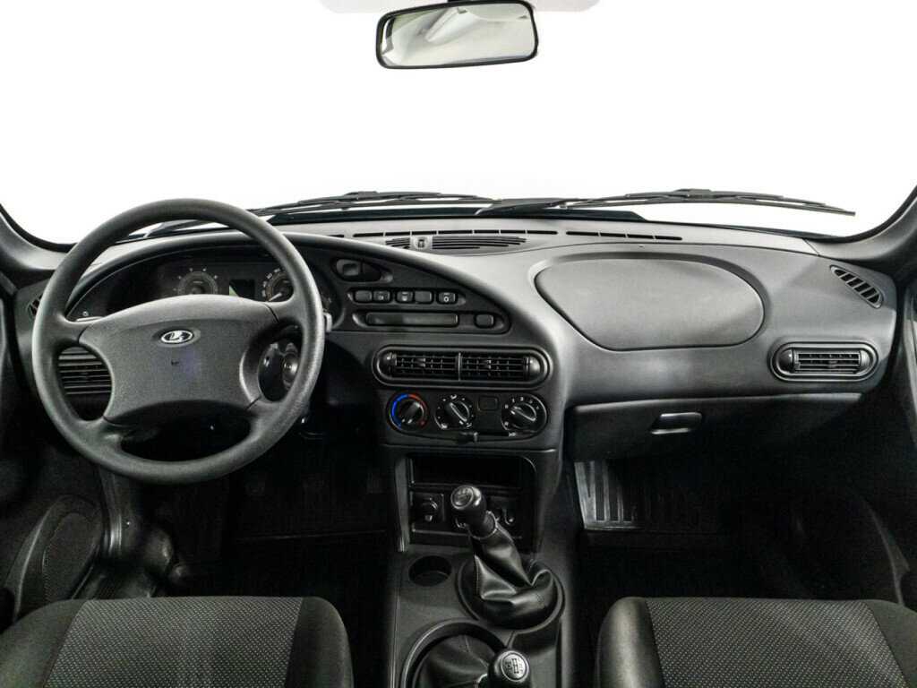 Lada (ВАЗ) Niva с пробегом — 2024 год. Фото: #12