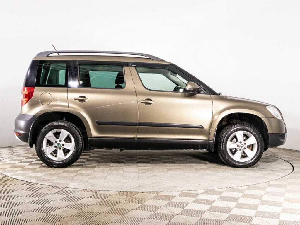 Skoda Yeti с пробегом — 2013 год. Фото: #3