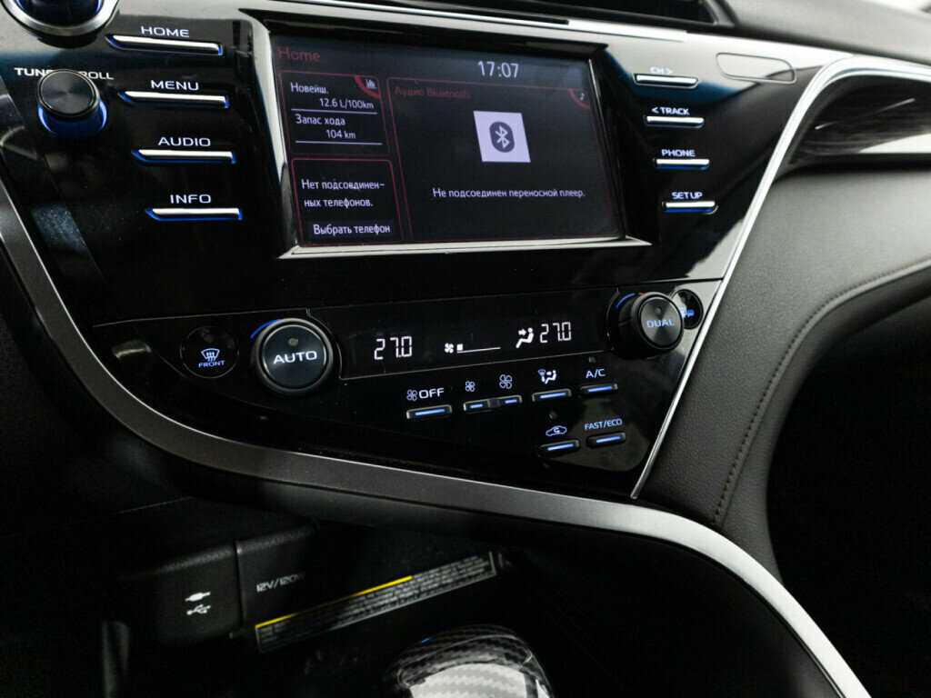 Toyota Camry с пробегом — 2020 год. Фото: #15