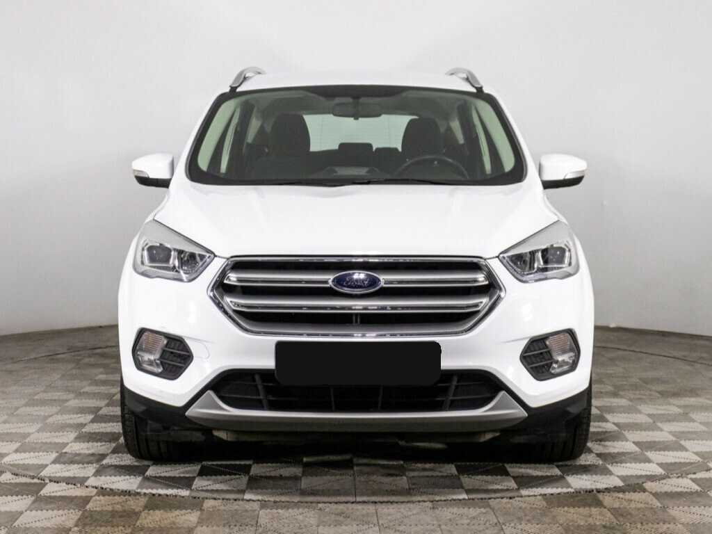 Ford Kuga с пробегом — 2019 год. Фото: #1