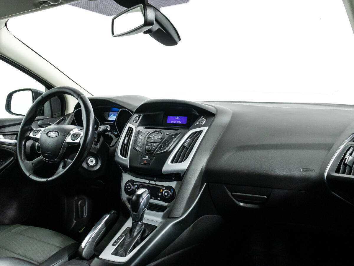 Ford Focus с пробегом — 2012 год. Фото: #8