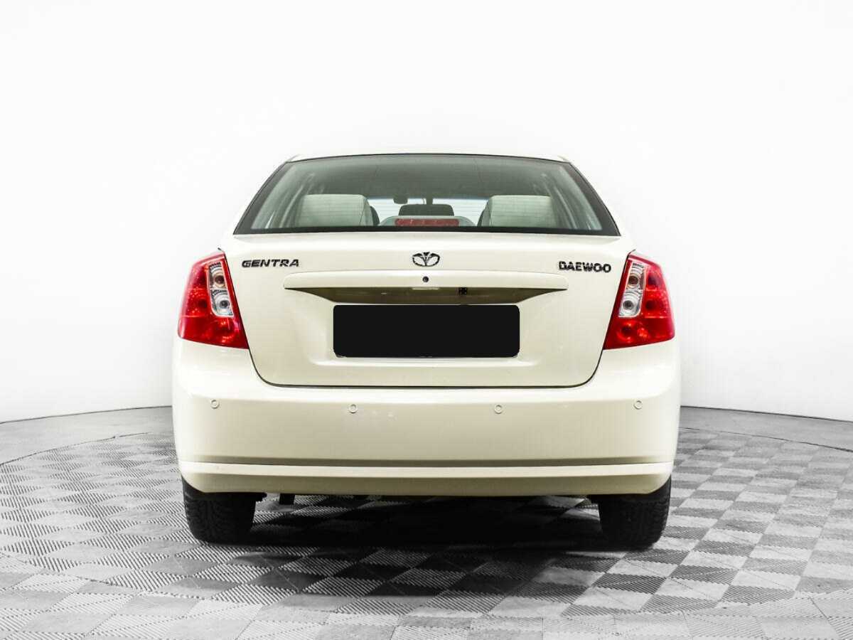 Daewoo Gentra с пробегом — 2014 год. Фото: #5