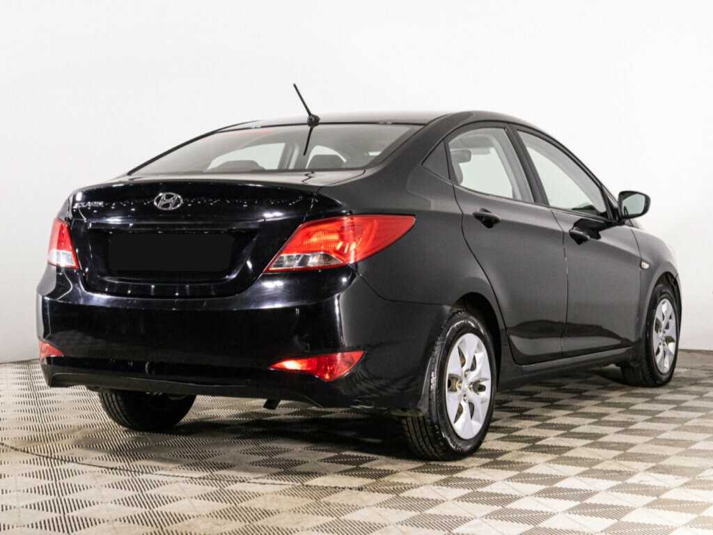 Hyundai Solaris с пробегом — 2016 год. Фото: #4