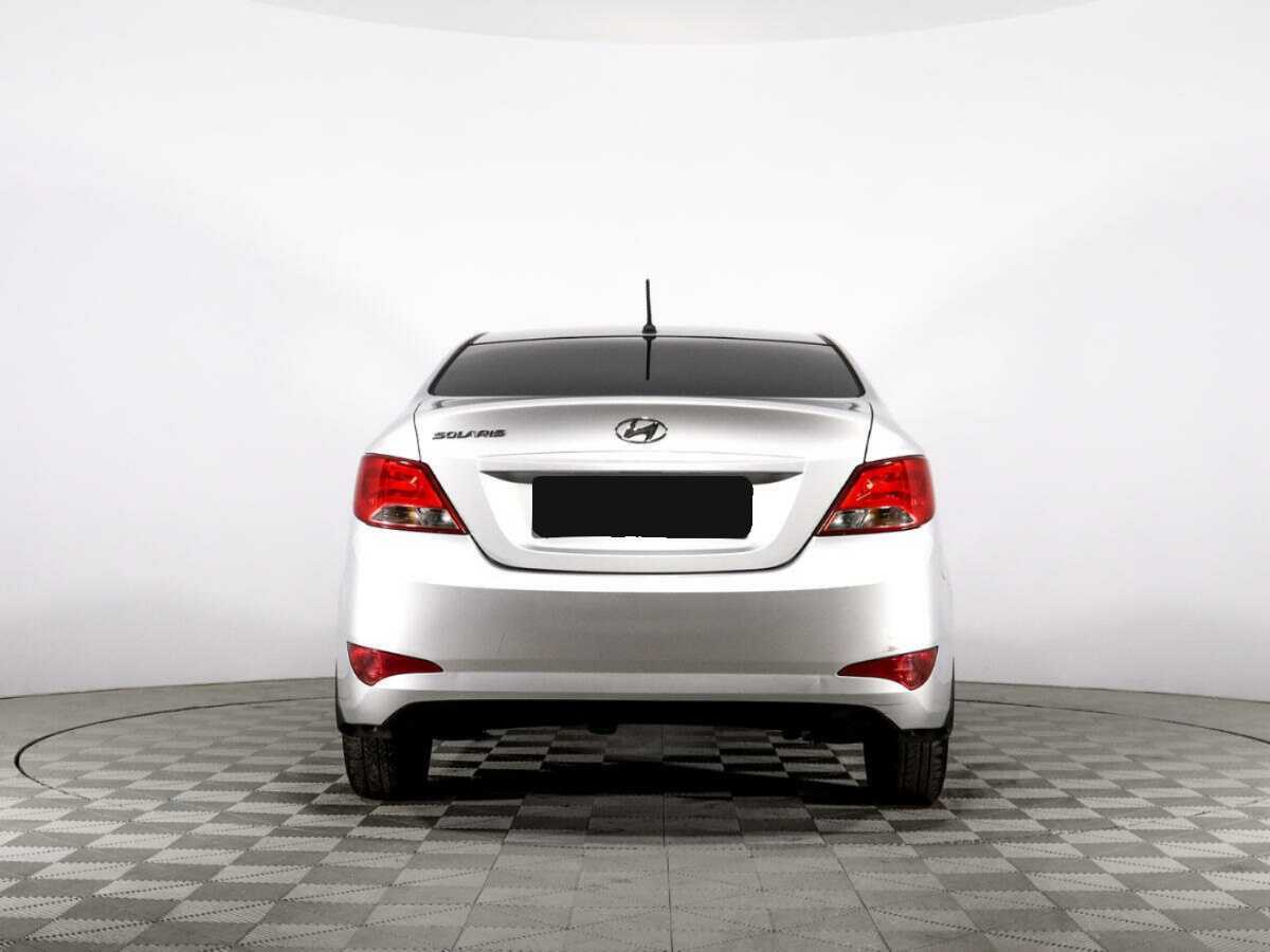 Hyundai Solaris с пробегом — 2016 год. Фото: #5