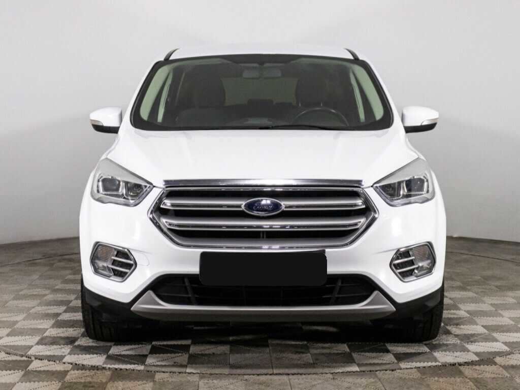 Ford Kuga с пробегом — 2018 год. Фото: #1
