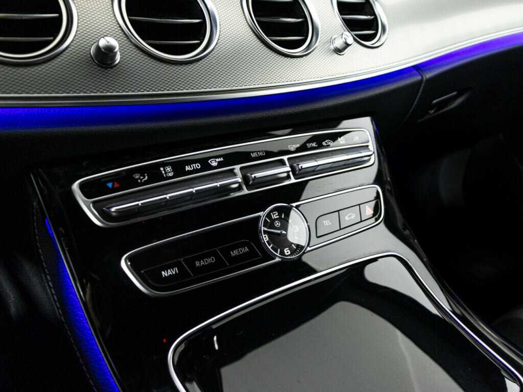 Mercedes-Benz E-Класс с пробегом — 2017 год. Фото: #15