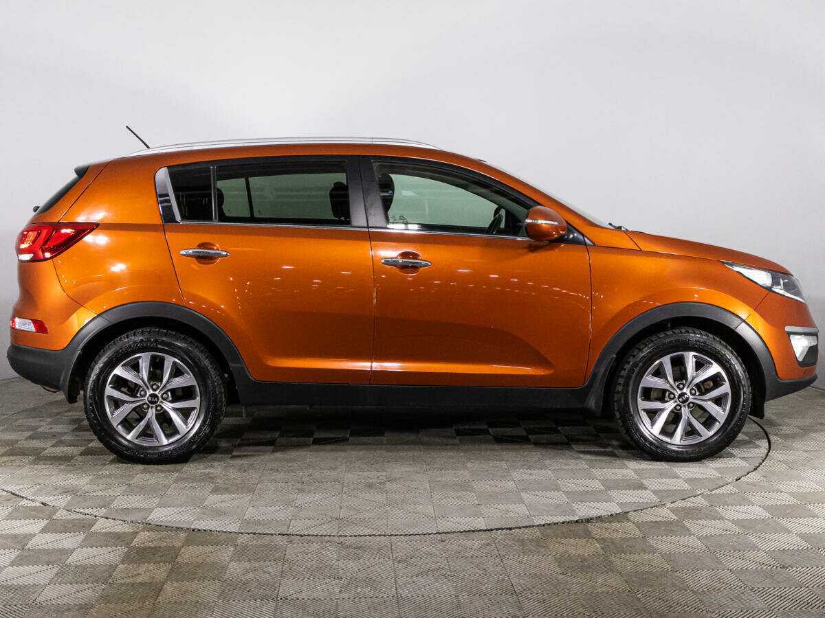 Kia Sportage с пробегом — 2014 год. Фото: #3